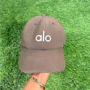 Alo Yoga Cap Strap Back Yoga Brown Performance Unisex Hat Lightweight Gym O/S